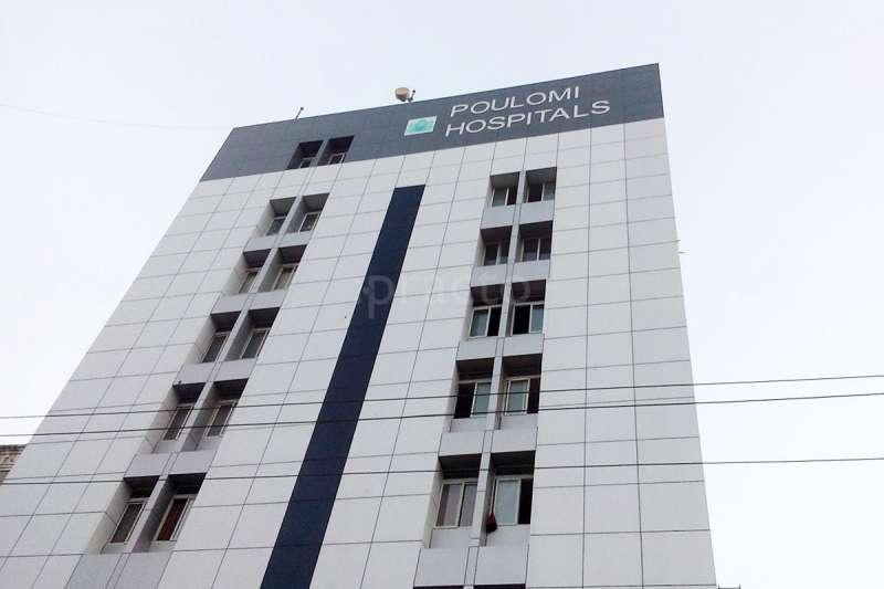 large Poulomi Hospital